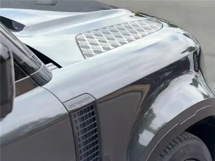 Photo 32 Land rover Defender 110 P400E PHEV BVA8 X-DYNAMIC