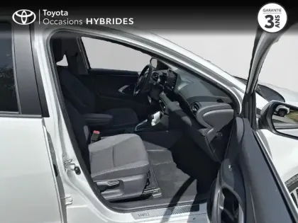 Photo 5 Toyota Yaris  116h Design 5p MY22