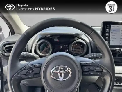 Photo 12 Toyota Yaris  116h Design 5p MY22