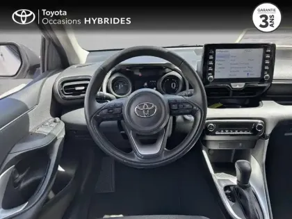 Photo 8 Toyota Yaris  116h Design 5p MY22