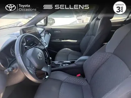 Photo 10 Toyota C-HR  2.0 Hybride 184ch Design E-CVT