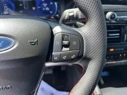 Photo 14 Ford Kuga  2.5 Duratec 180ch Hybrid FlexiFuel ST-Line  Powershift