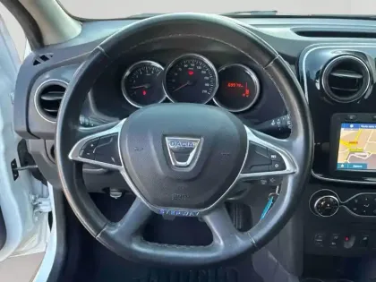 Photo 12 Dacia Sandero  1.5 Blue dCi 95ch Stepway