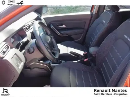 Photo 10 Dacia Duster  1.5 Blue dCi 115ch  Journey + 4x2