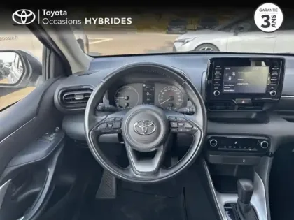 Photo 8 Toyota Yaris  116h Dynamic 5p MY22