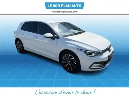 Photo 7 Volkswagen Golf  1.0 eTSI OPF 110ch Active DSG7