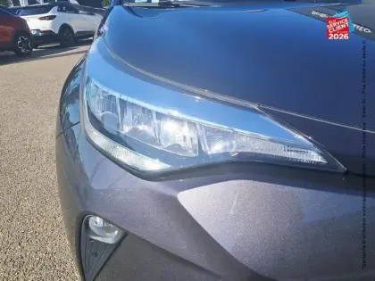 Photo 12 Toyota C-HR  1.8 Hybride 122ch Design Ultimate E-CVT