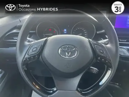 Photo 12 Toyota C-HR  2.0 Hybride 184ch Design E-CVT