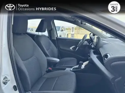 Photo 5 Toyota Yaris  116h Dynamic 5p MY22