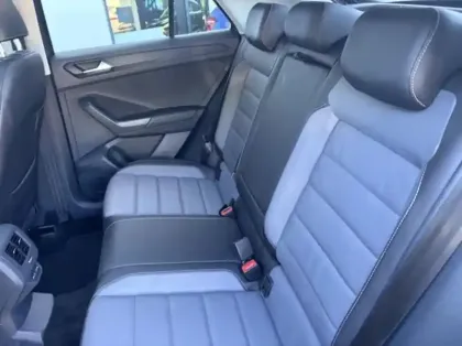 Photo 8 Volkswagen T-roc  1.5 TSI Evo2 150ch Style Exclusive DSG7