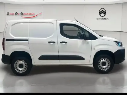 Photo 7 Citroën Berlingo  Van M 1000kg BlueHDi 130 S&S Club DANGEL