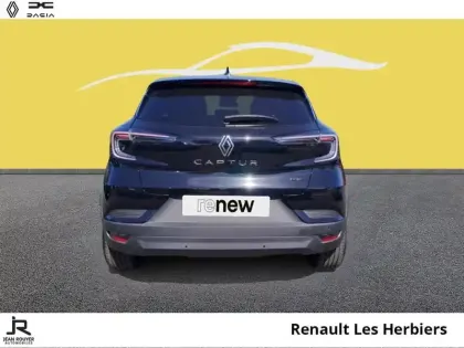 Photo 10 Renault Captur  1.8 E-Tech full hybrid 160ch Techno - 26