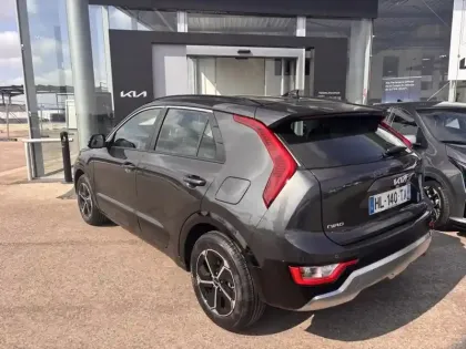 Photo 6 Kia Niro  1.6 GDi 138ch HEV Active DCT6