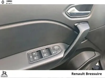 Photo 13 Renault Captur  1.6 E-Tech hybride 145ch Business -21