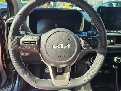Photo 14 Kia Picanto  1.0 GDi 68ch GT-Line