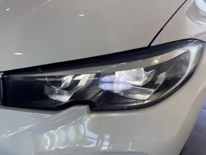 Photo 9 BMW Serie 3 Série 3 Touring 320dA MH xDrive 190ch M Sport