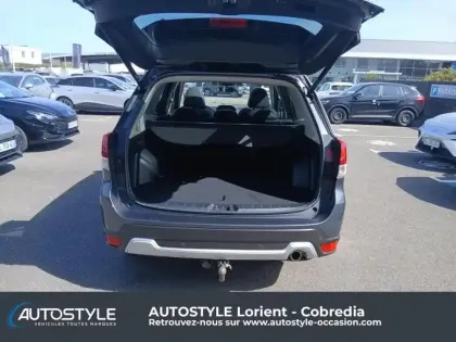 Photo 5 Subaru Forester  2.0i 150ch e-Boxer Premium Lineartronic 8cv