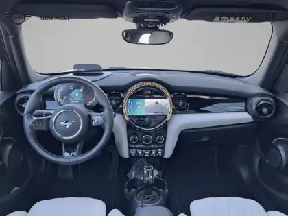 Photo 18 Mini Mini  5 Portes Cooper 136ch Edition Premium Plus BVA7