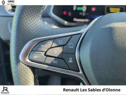 Photo 14 Renault Captur  1.8 E-Tech full hybrid 160ch esprit Alpine - 25