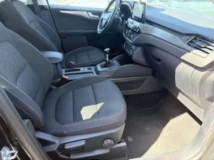 Photo 10 Ford Kuga  1.5 EcoBoost 150 ch Titanium