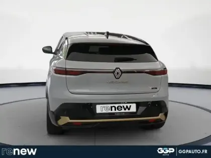 Photo 18 Renault Megane  E-Tech Electric EV60 220ch Iconic optimum charge -C