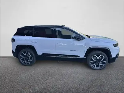 Photo 18 Jeep Compass  1.6 Turbo T4 225ch e-Hybrid Plug-in First Edition BVR7