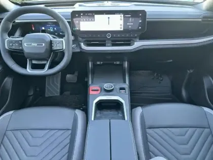 Photo 22 Jeep Compass  1.6 Turbo T4 225ch e-Hybrid Plug-in First Edition BVR7