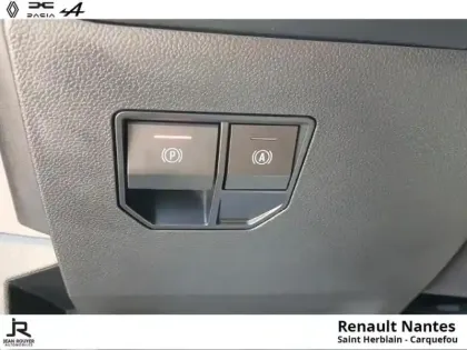 Photo 13 Renault Megane  E-Tech Electric EV60 130ch Evolution ER optimum charge - Caméra de recul