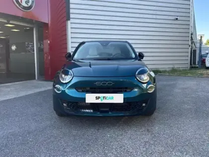 Photo 16 Fiat 600  1.2 Hybrid Turbo 110ch La Prima eDCT6