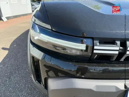 Photo 12 Dacia Duster  1.6 hybrid 140ch Extreme
