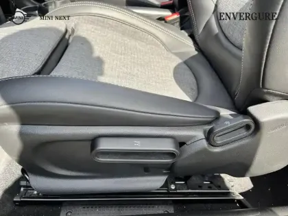 Photo 12 Mini Mini Cabrio Cooper 136ch Edition Camden BVA7