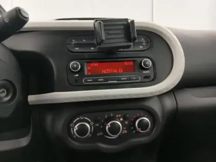 Photo 10 Renault Twingo  1.0 SCe 65ch Equilibre
