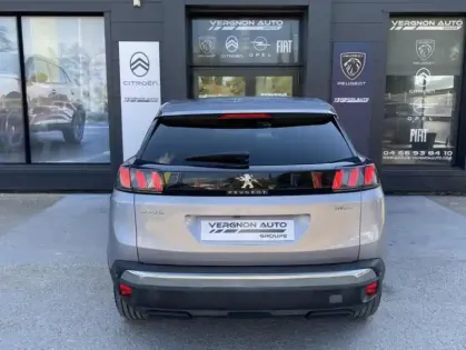Photo 24 Peugeot 3008 II 1.6 HYBRID 225 E-EAT8 Allure Pack