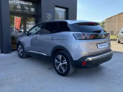 Photo 22 Peugeot 3008 II 1.6 HYBRID 225 E-EAT8 Allure Pack