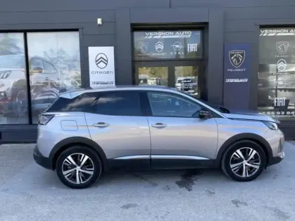 Photo 25 Peugeot 3008 II 1.6 HYBRID 225 E-EAT8 Allure Pack