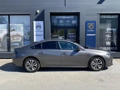 Photo 23 Peugeot 508 II HYBRID 225 E-EAT8 Allure Pack