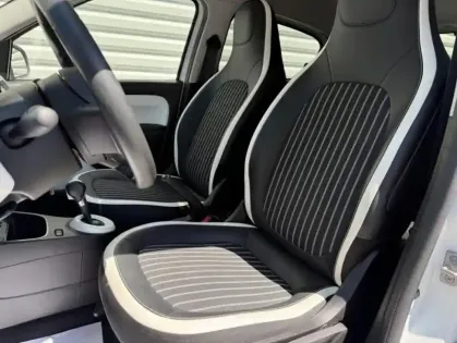 Photo 11 Renault Twingo III Intens TCe 95 EDC