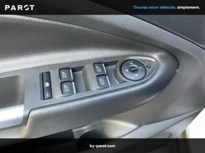 Photo 5 Ford Kuga 1.5 Flexifuel-E85 150ch Stop&Start Titanium 170g 4x2 Euro6.2