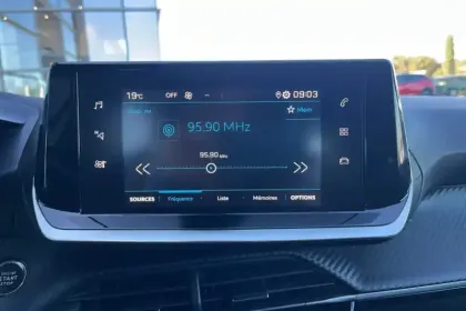 Photo 19 Peugeot 208  PureTech 100 S&S BVM6