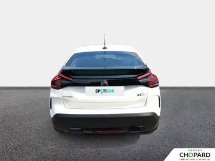 Photo 8 Citroën C4 e- 136 ch Automatique