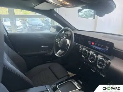 Photo 12 Mercedes Classe A  180 d
