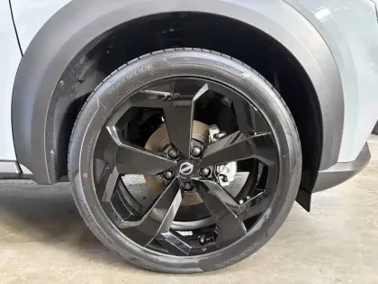 Photo 5 Nissan Juke  HYBRID 143
