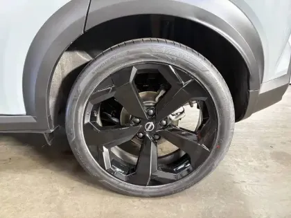 Photo 17 Nissan Juke  HYBRID 143