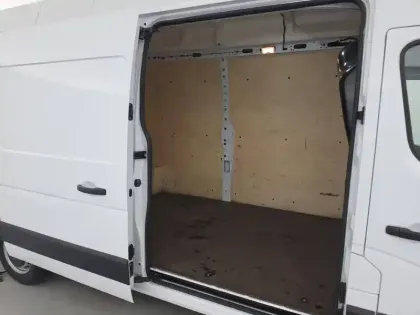 Photo 38 Renault Master  FGN TRAC F3500 L3H3 BLUE DCI 135
