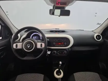 Photo 144 Renault Twingo  III E-Tech