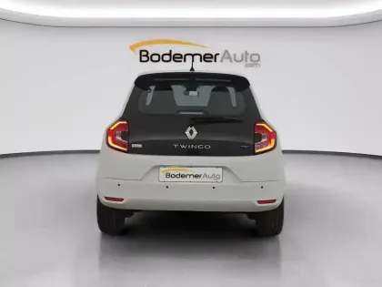 Photo 18 Renault Twingo  III E-Tech