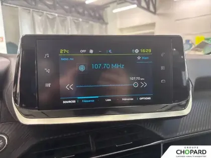 Photo 9 Peugeot 208  Electrique 50 kWh 136ch