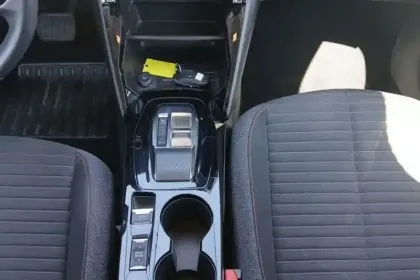Photo 18 Peugeot 208  Electrique 50 kWh 136ch