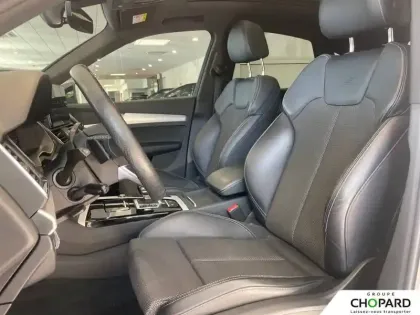 Photo 10 Audi Q5  Sportback 40 TDI 204 S tronic 7 Quattro