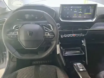 Photo 7 Peugeot 208  Hybrid 110 e-DCS6